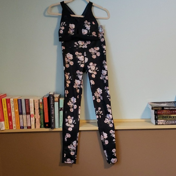 Free People Pants - Free People Liza bra & leggings bundle